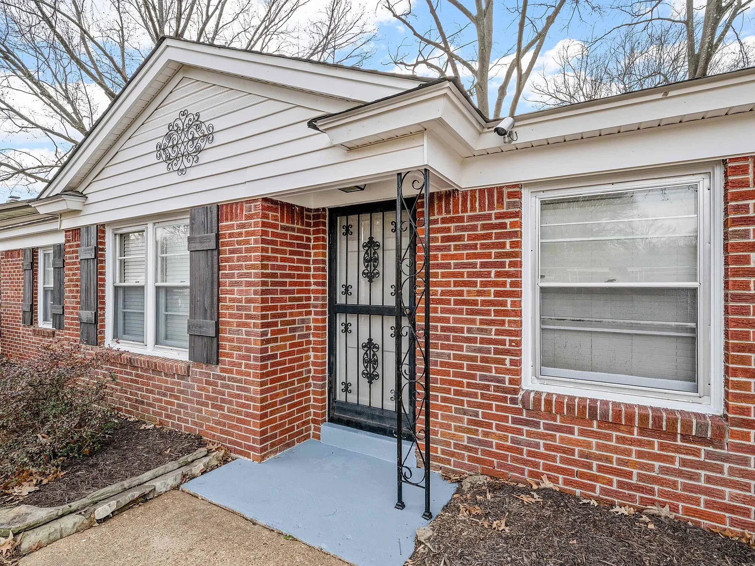 3 bed, 2.0 bath, 1506 sqft, $1,600 — Photo 3