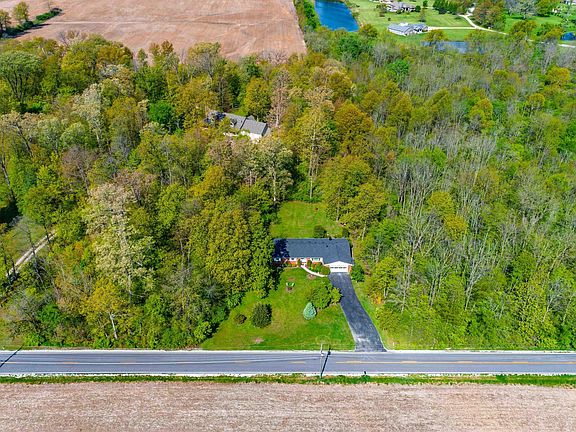 3rd image of 1301 N County Road 650 E