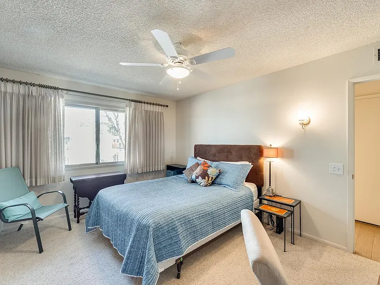 12535 W Seneca Dr — Photo 31