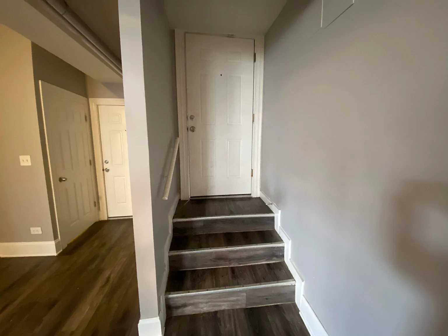 7640 S Stewart Ave — Photo 3
