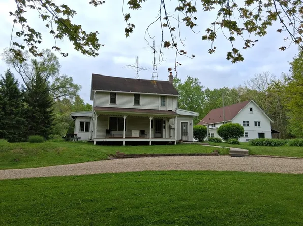 3150-3160 W Defay Rd, Stevensville, MI 49127