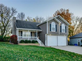 1703 Trevor Ln, Greenwood, MO 64034