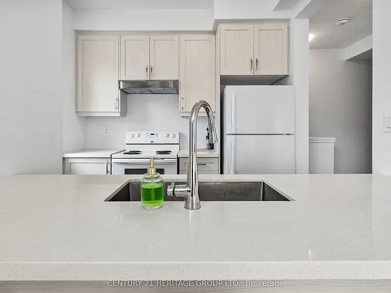 461 Blackburn Dr #93 — Photo 7