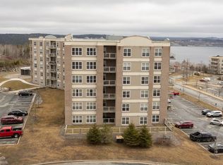 40 Bedros Ln #112, Halifax, NS B3M 4X1
