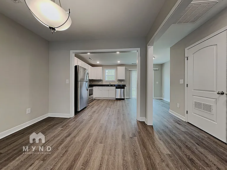 336 Corban Ave SW — Photo 5