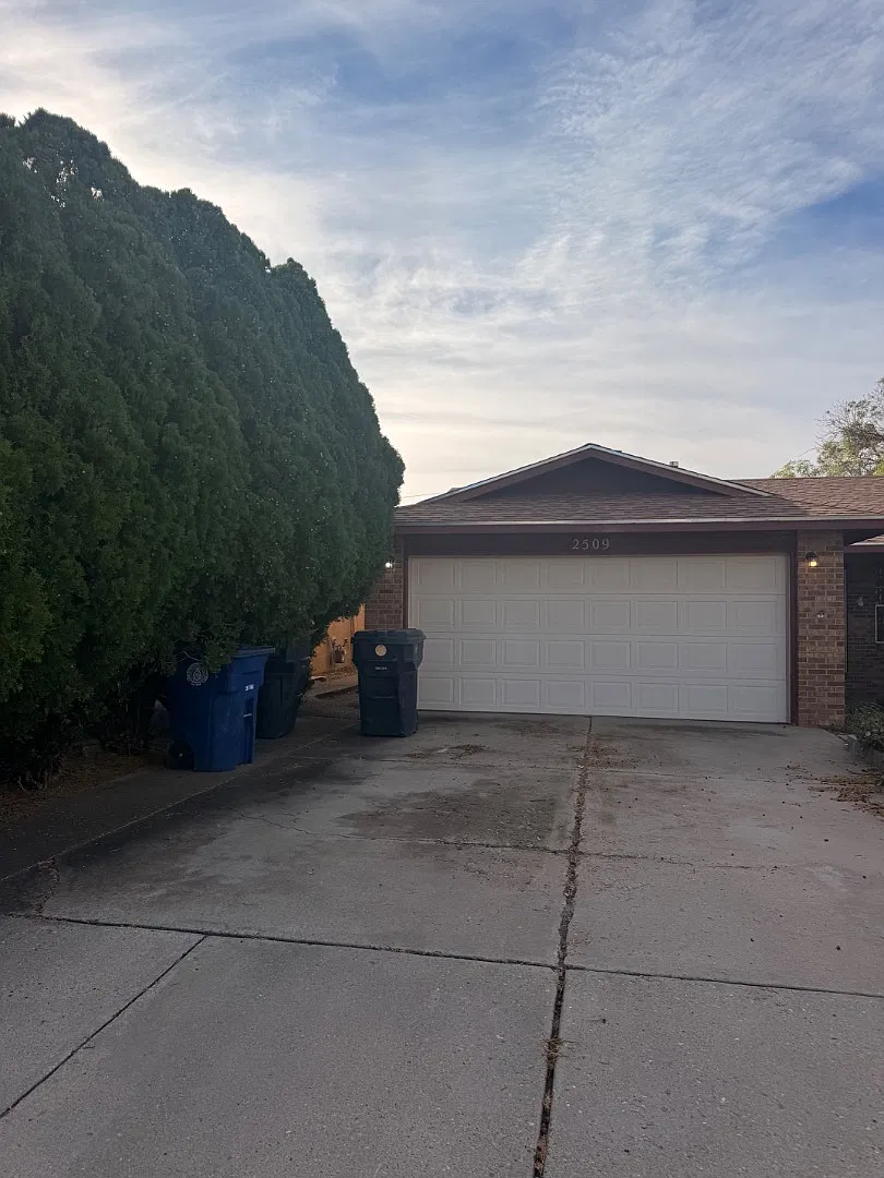2509 Paisano Street Northeast — Photo 2