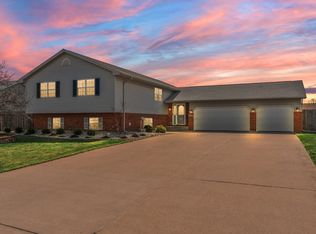 6385 Robbins Rd, Portage, IN 46368