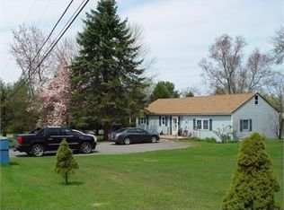 4 Myrtle Dr, Montague, NJ 07827