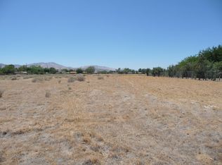 17 Avenue Q5, Palmdale, CA 93550