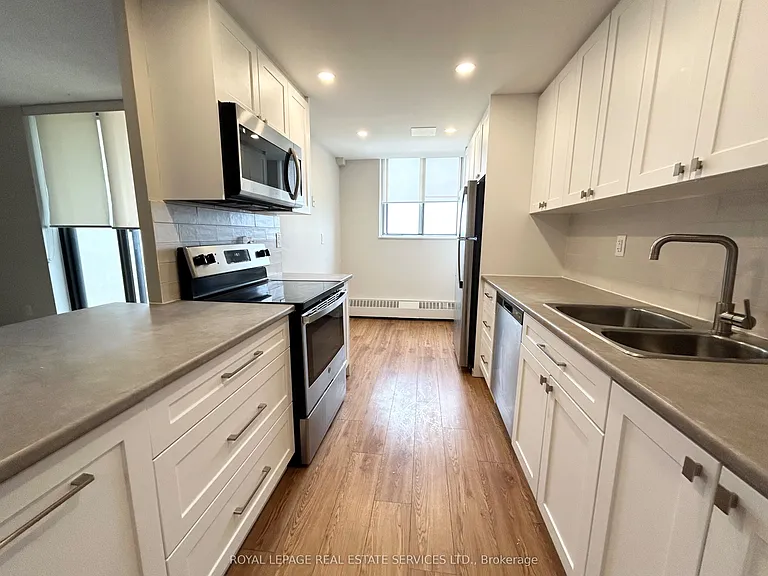 1 Cedarwoods Cres #1711 — Photo 7