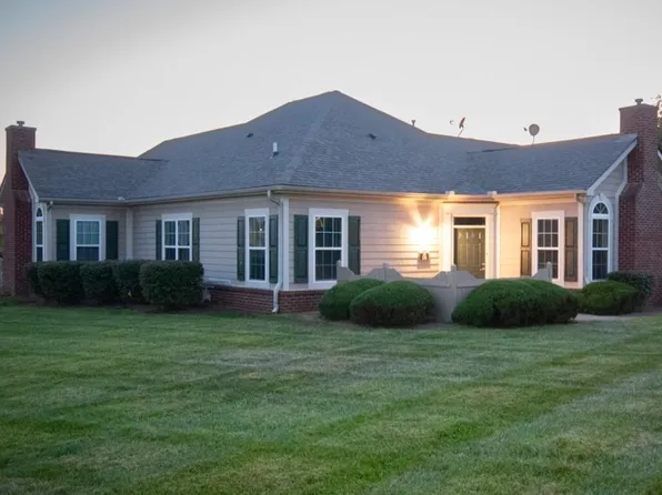 126 Academy Dr, Wilmore, KY 40390