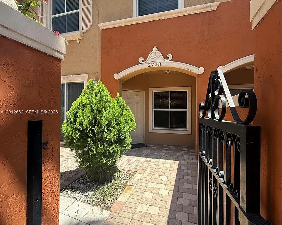 2728 SW 120th Ter #903-9