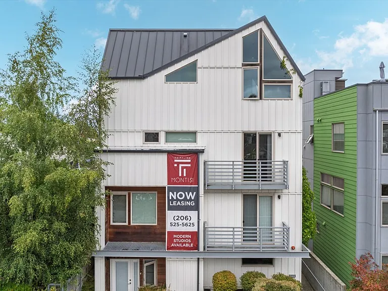 4122 36th Ave SW — Photo 26