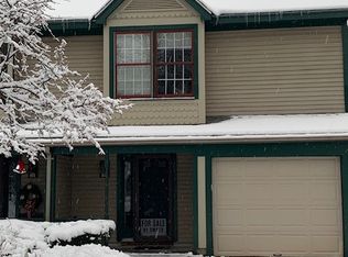 7B2 Saxonhollow Dr, Essex Junction, VT 05452