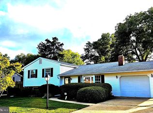 5601 Ashfield Rd, Alexandria, VA 22315
