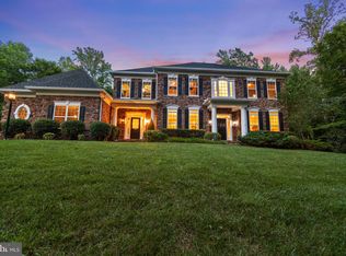 27 Snapdragon Dr, Stafford, VA 22556