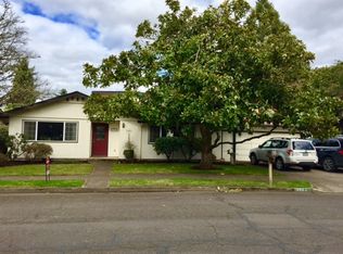 1367 Jeppesen Ave, Eugene, OR 97401