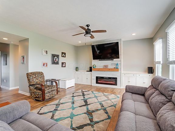 5th image of 311 Red Knot Ct