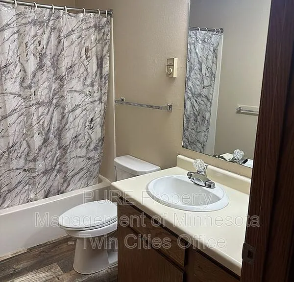 221 Grand Ave W #204 — Photo 11
