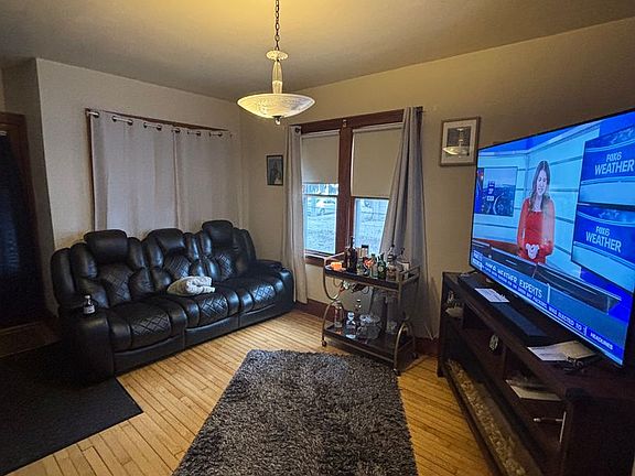 4th image of 525 N 40th St #4C9038955