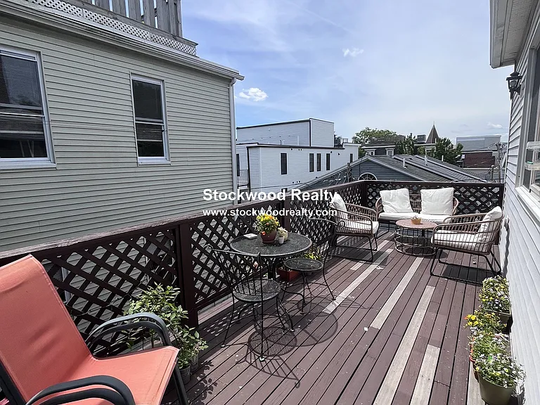 11 Gates St #2 — Photo 47