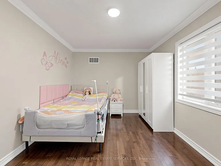1158 Atkins Dr — Photo 29