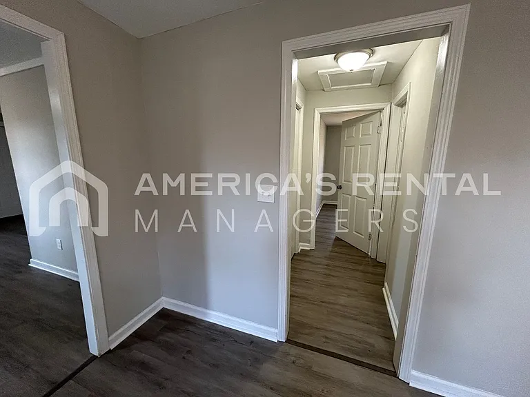 3716 Main St — Photo 18