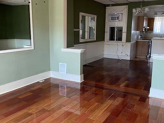 2nd image of 610 Rappolla St