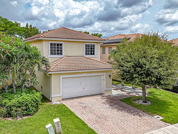 2nd image of 6427 Adriatic Way