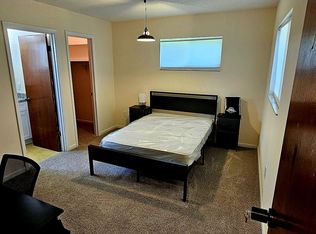 8455 Frost St N ROOM 4, Jacksonville, FL 32221