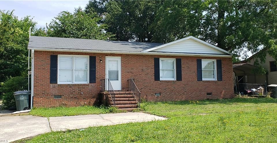 1st image of 3009 E Wendover Ave