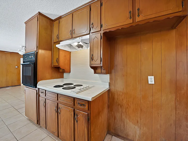 6516 Perdido Dr — Photo 21