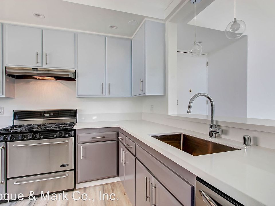 1st image of 1047 11th St APT 6