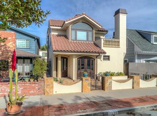 2126 Miramar Dr, Newport Beach, CA 92661