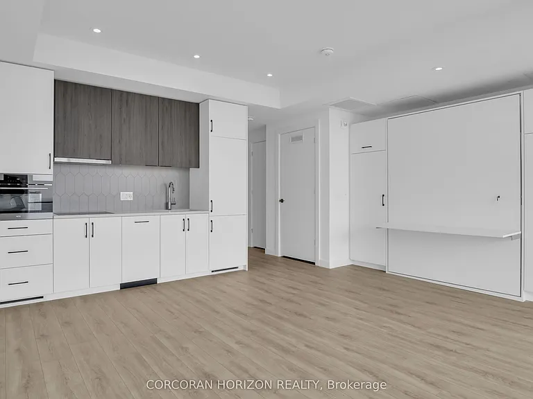 741 King St W #1711 — Photo 14