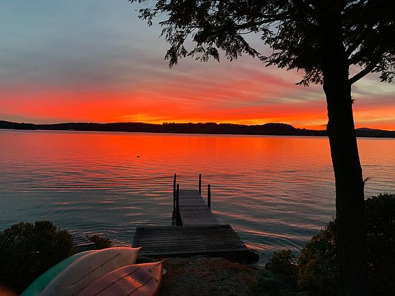 2nd image of 9 Lakeside Rd