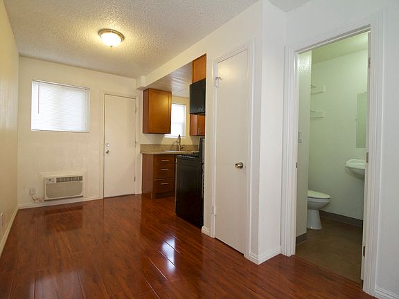 4th image of 393 Adena St APT 11