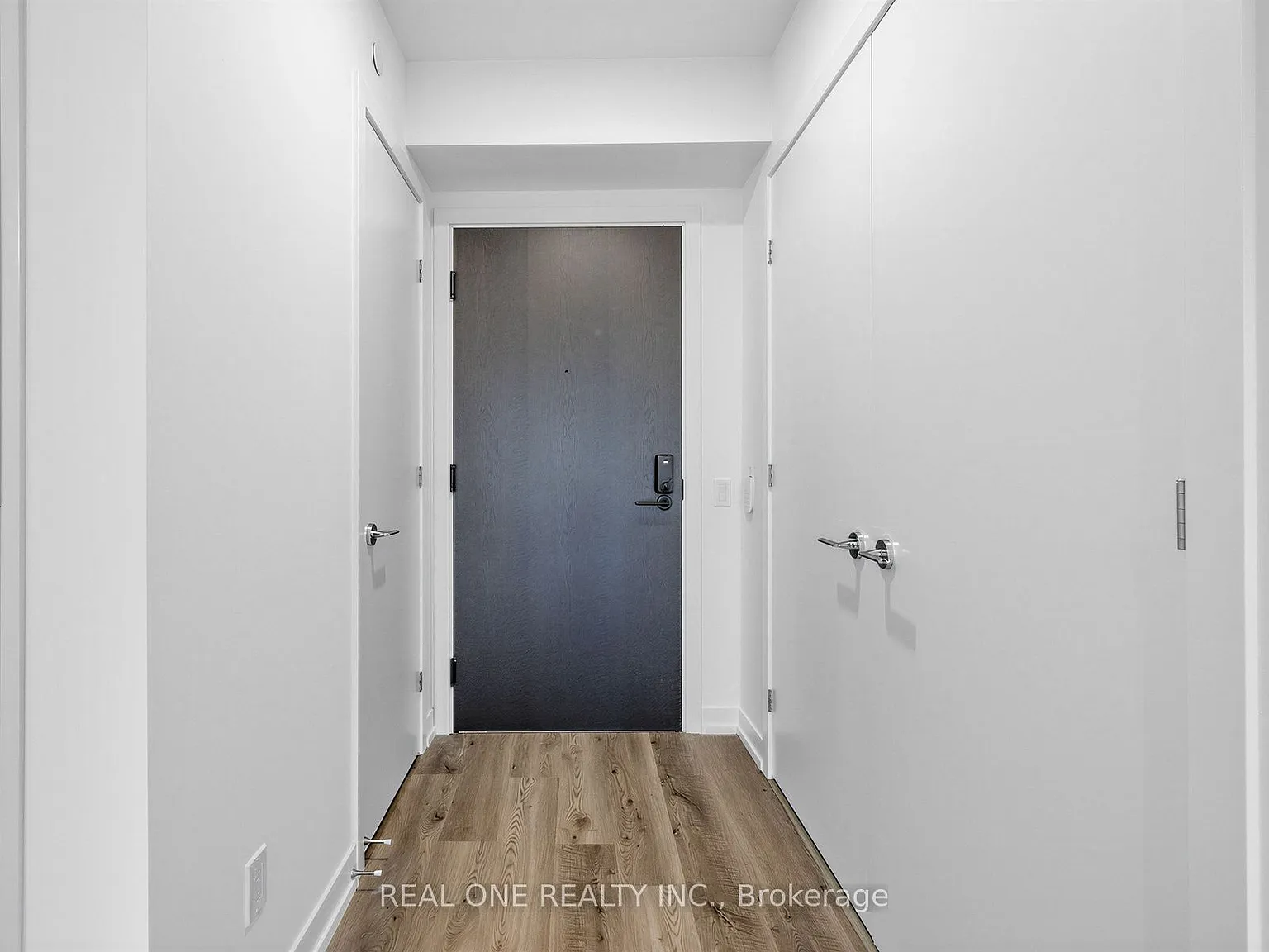 2 bed, $2,850 — Photo 4
