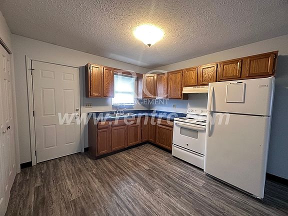 2nd image of 1002-5 Glendale Ave