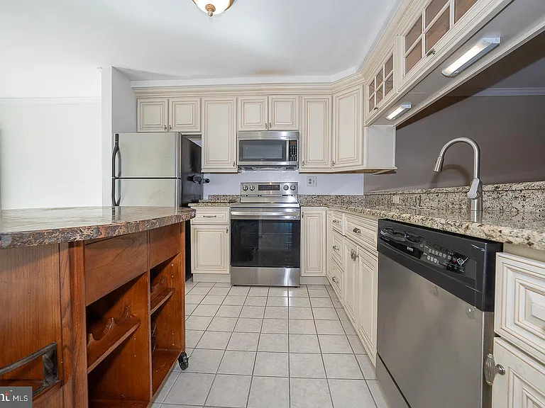 344 Brigade Ct #344 — Photo 11