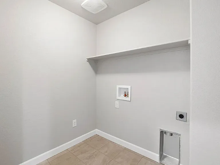 7201 Alpine Daisy Dr — Photo 34
