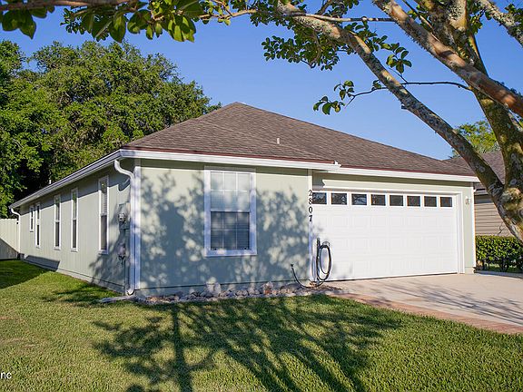 2nd image of 2807 E MAJESTIC CYPRESS Drive
