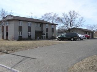 703 8th St N APT 3, Hudson, WI 54016