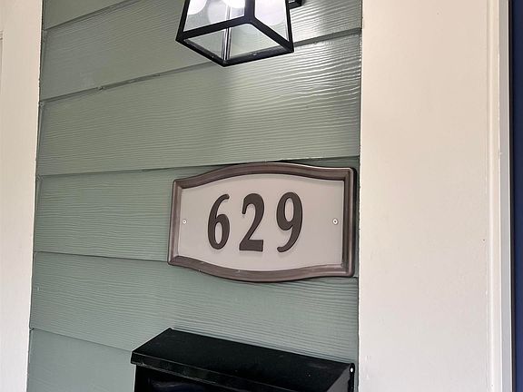 4th image of 629 62nd St S