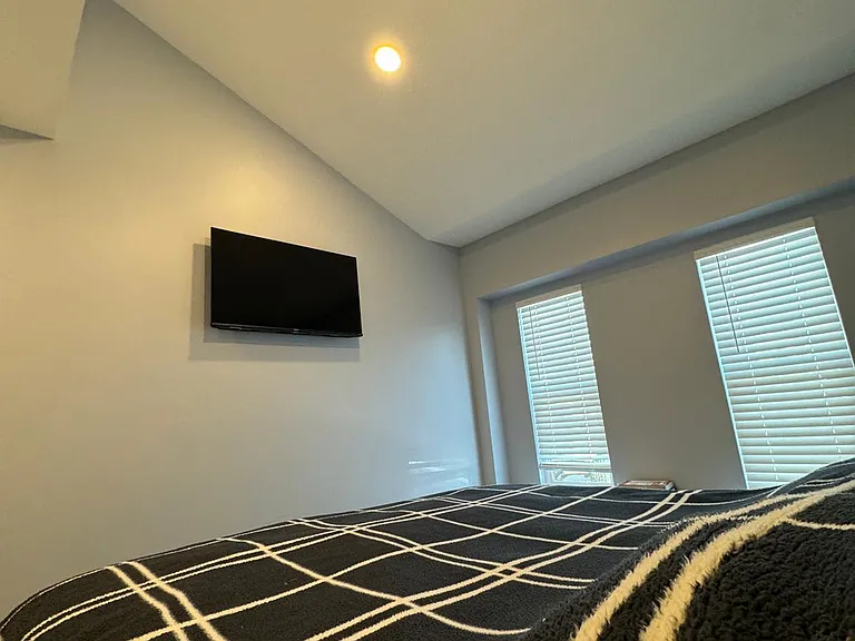 master bedroom front vaulted ceilings