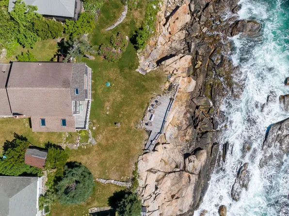 117 Long Cove Point Road, Bristol, ME 04539