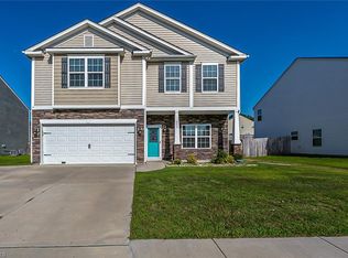 3969 Highland Creek Ct, Pfafftown, NC 27040
