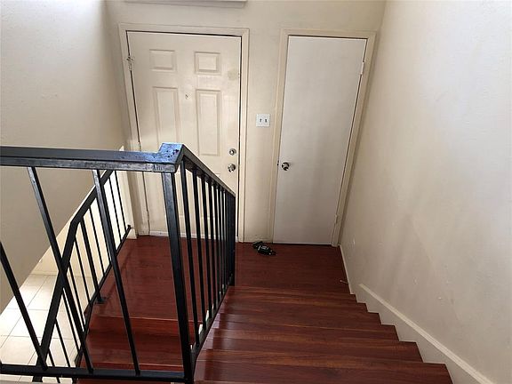 3rd image of 12334 Carola Forest Dr