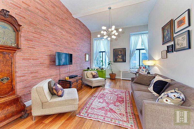 1st image of 39 E 12th St APT 201