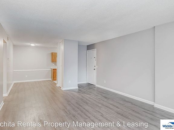 3rd image of 3007 E Wilma St APT 104